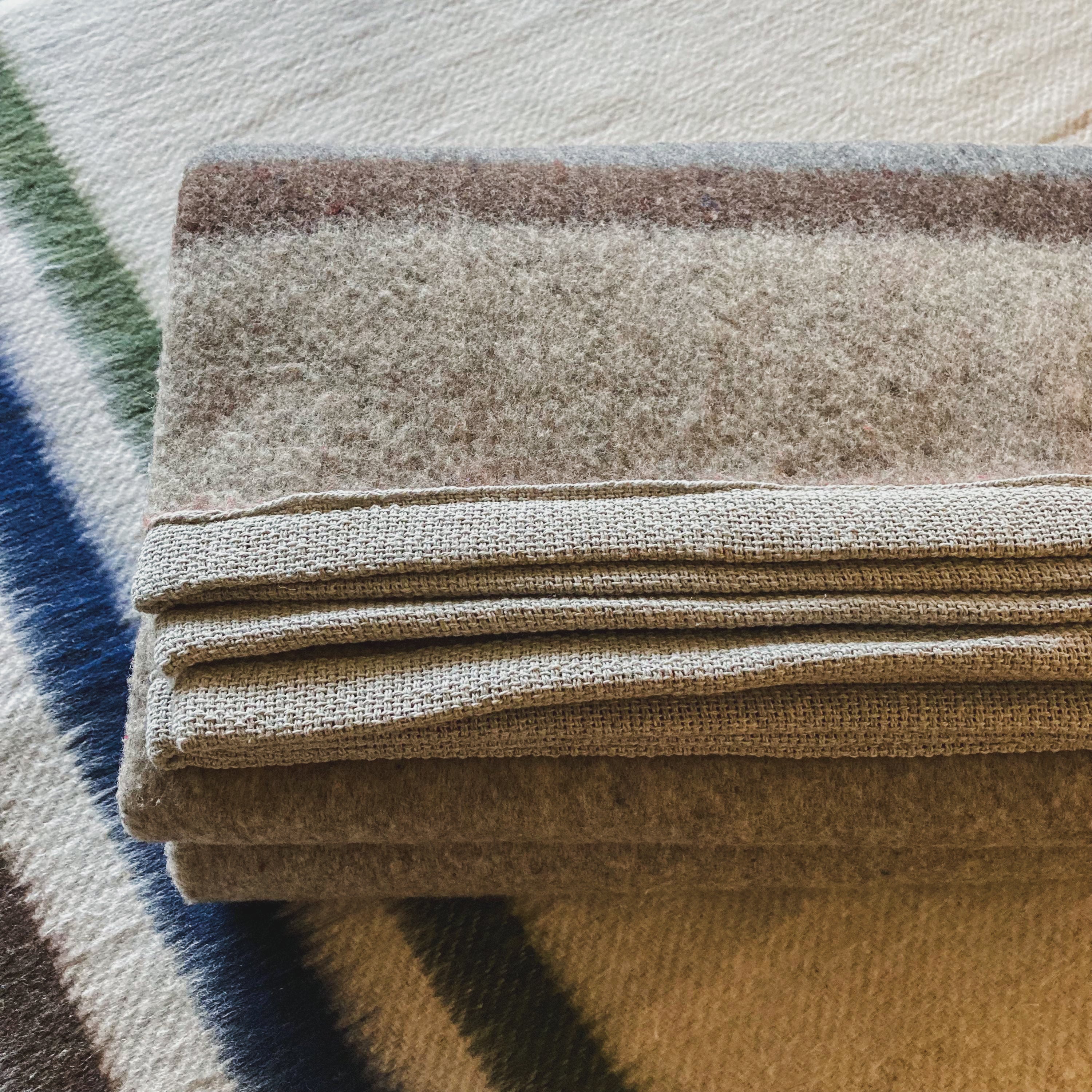 Light Gray Brushed Wool Handwoven Blanket with Tailored Edge