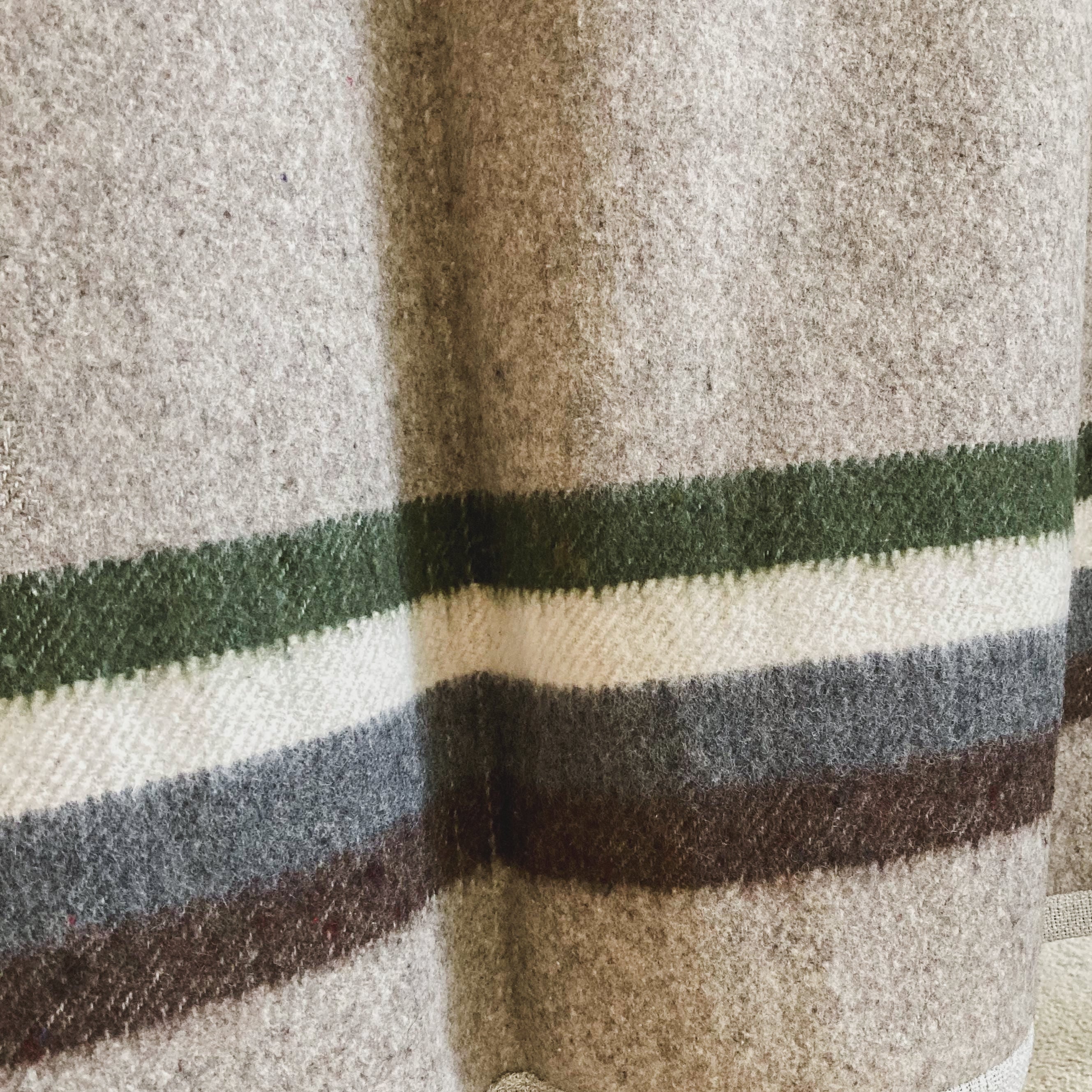 Light Gray Brushed Wool Handwoven Blanket with Tailored Edge