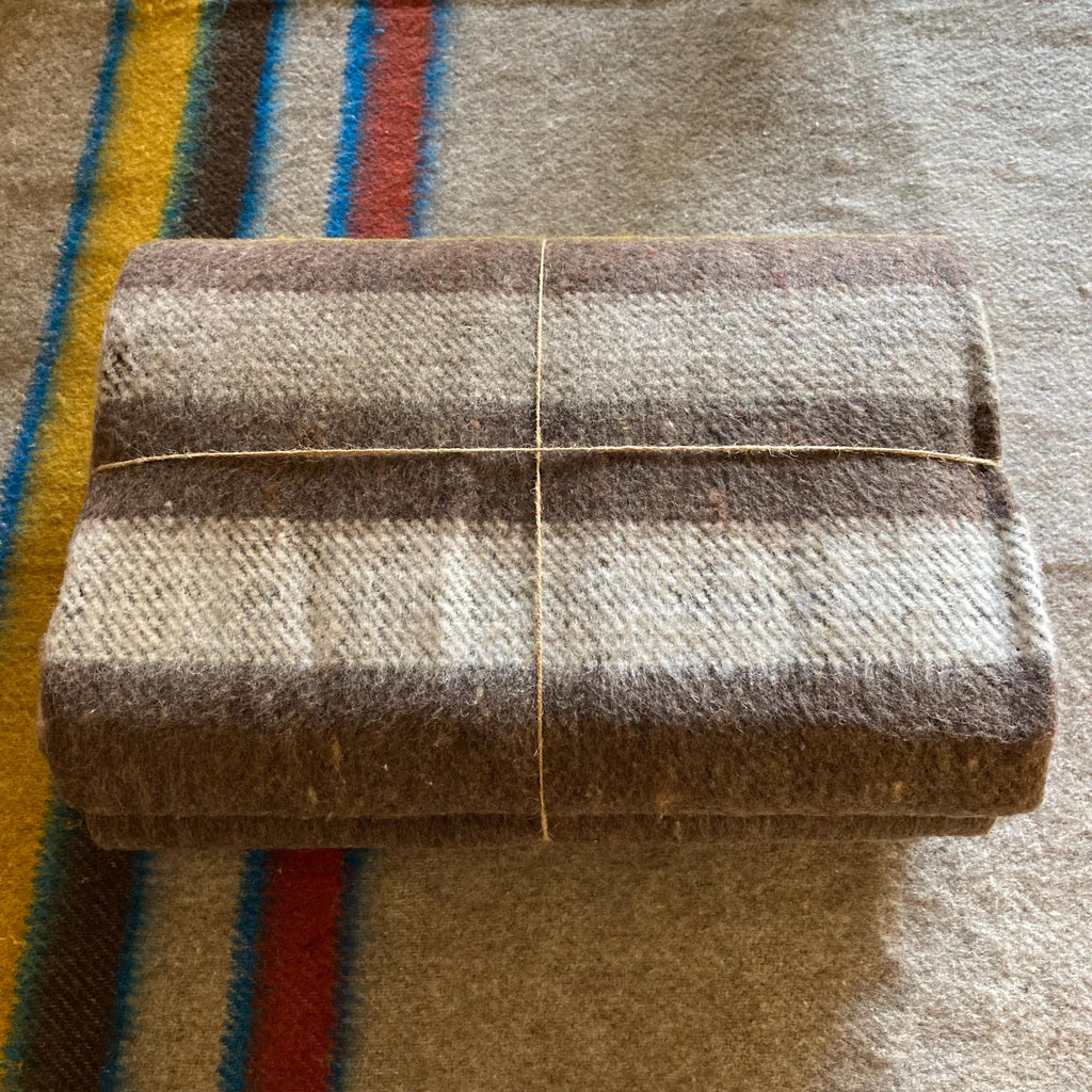 Brown Brushed Wool Handwoven Blanket with Tailored Edge