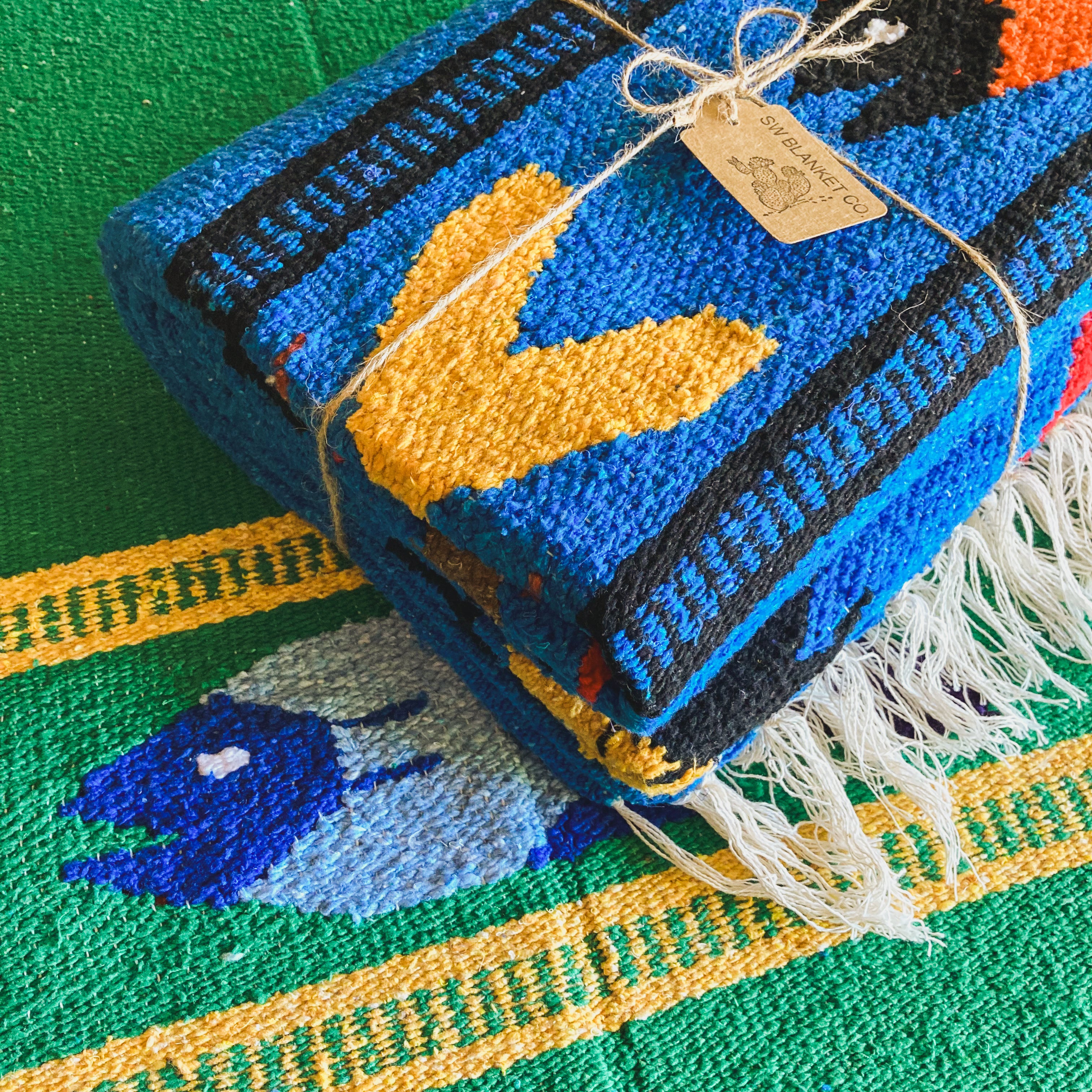 Ocean Blue Fish Design Blanket