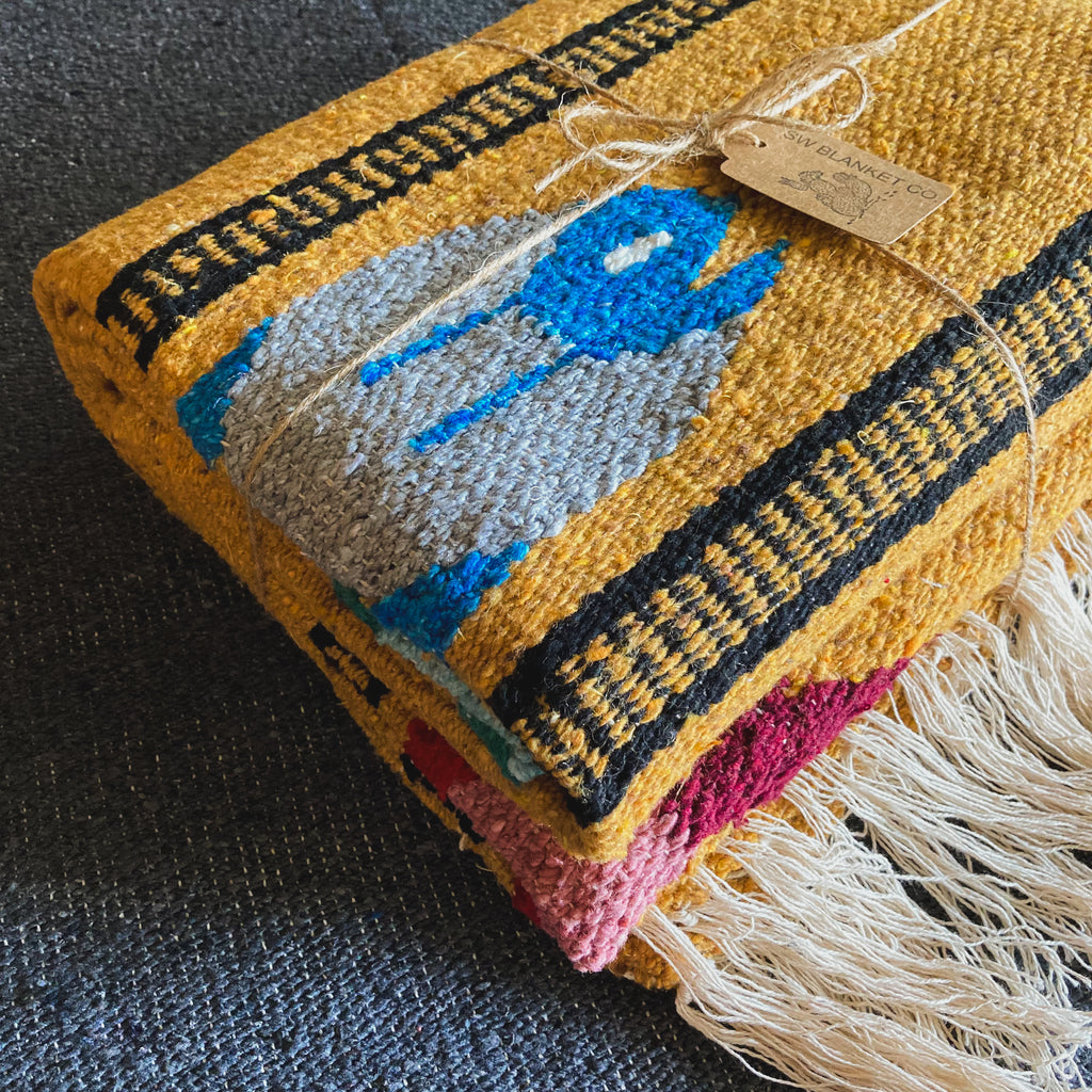 Gold Fish Design Blanket