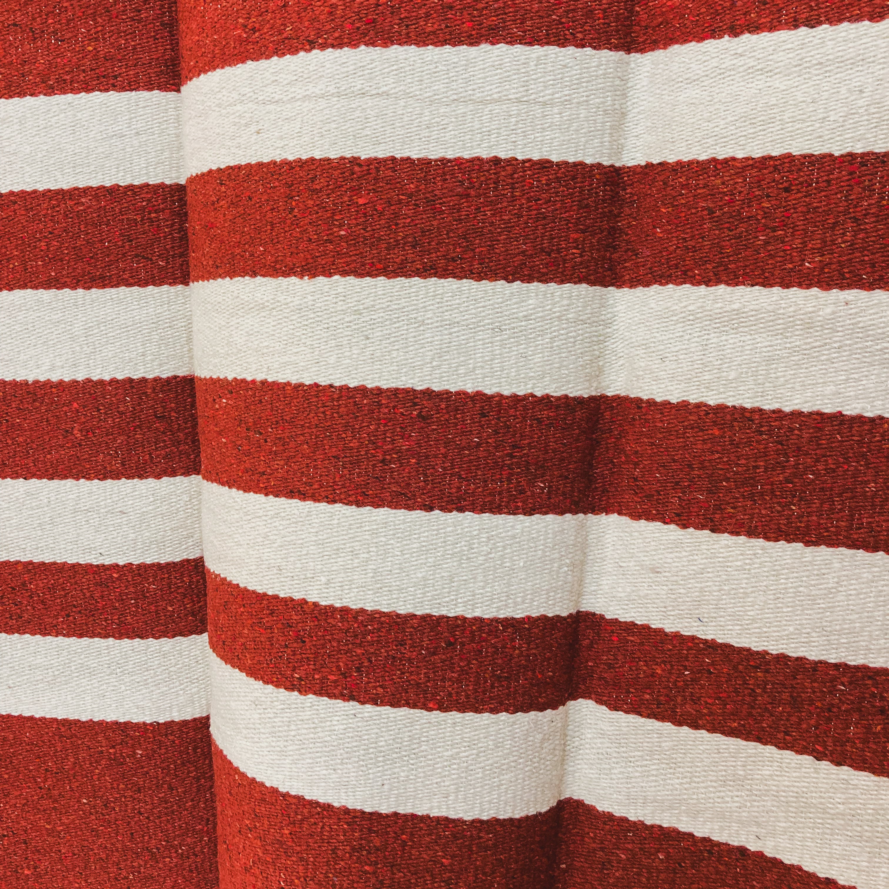 The Sedona Sunset Wool Blanket – Rustic Red & White